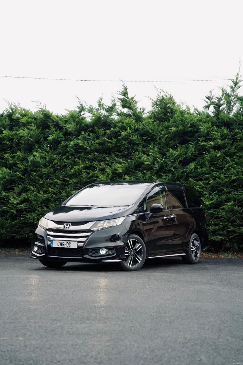 Honda Odyssey 2.0L Hybrid 2016 - Image 1