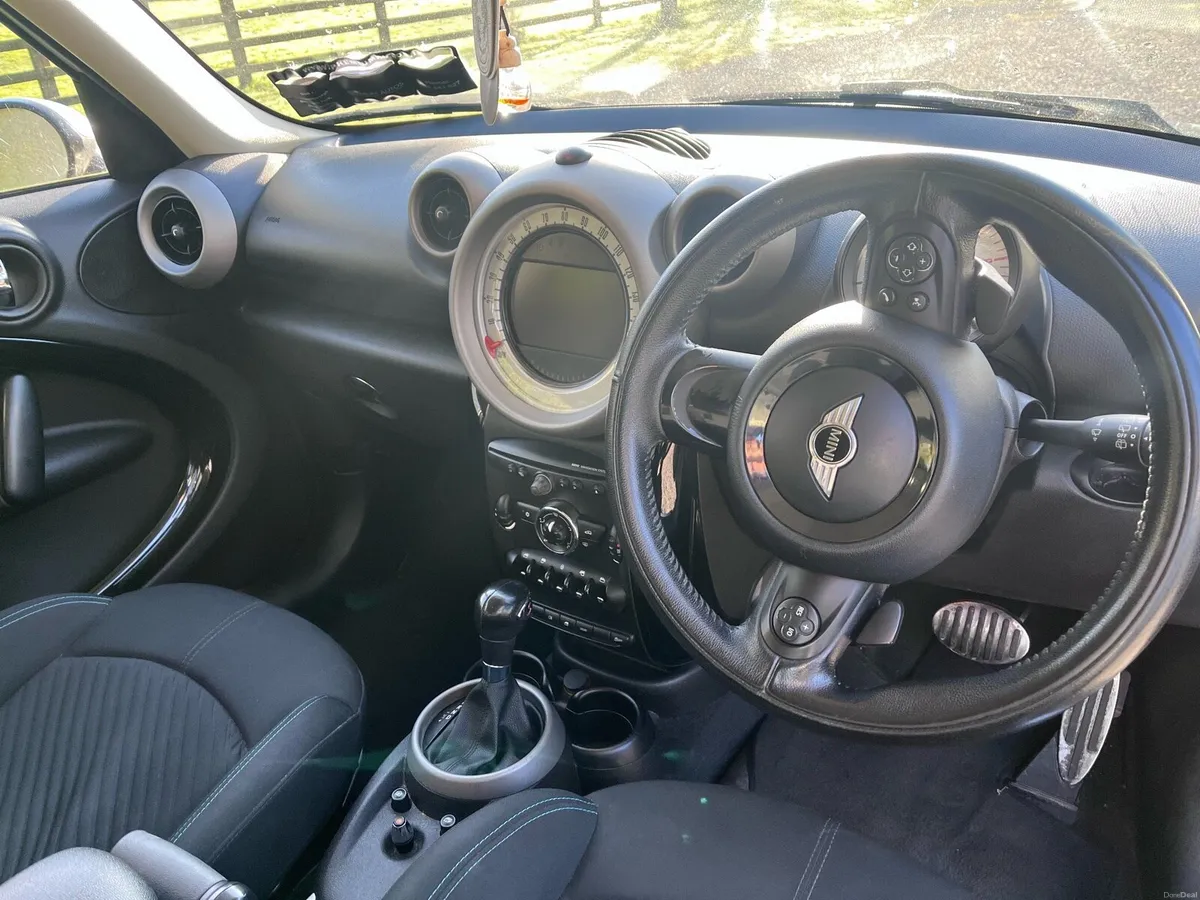 Mini Countryman Cooper SD Automatic - Image 3