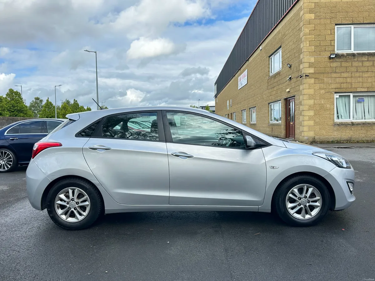 Hyundai i30 2015,1.6D Crdi Activ+Nct05-27&1 Owner, - Image 5