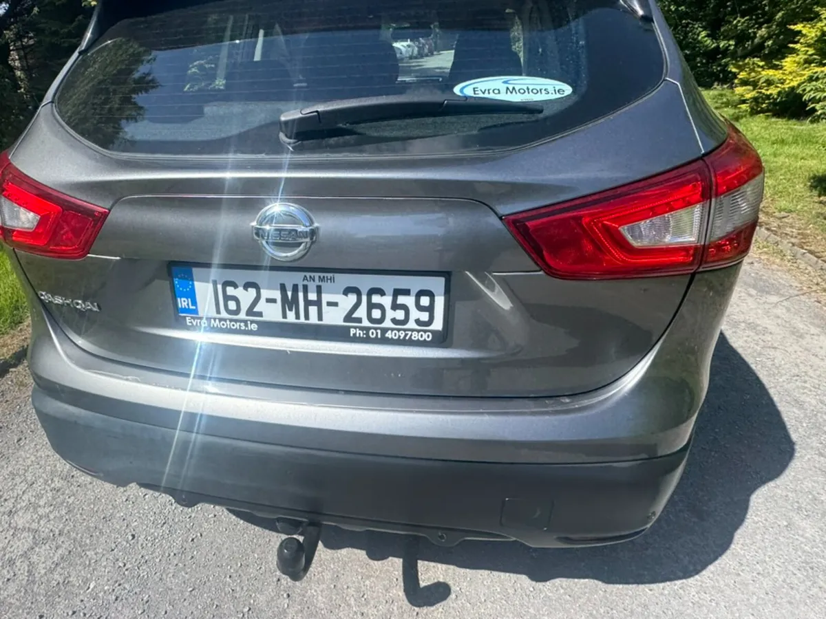 2016 Nissan Qashqai Acenta 1.5 dCi Diesel — Manual - Image 3