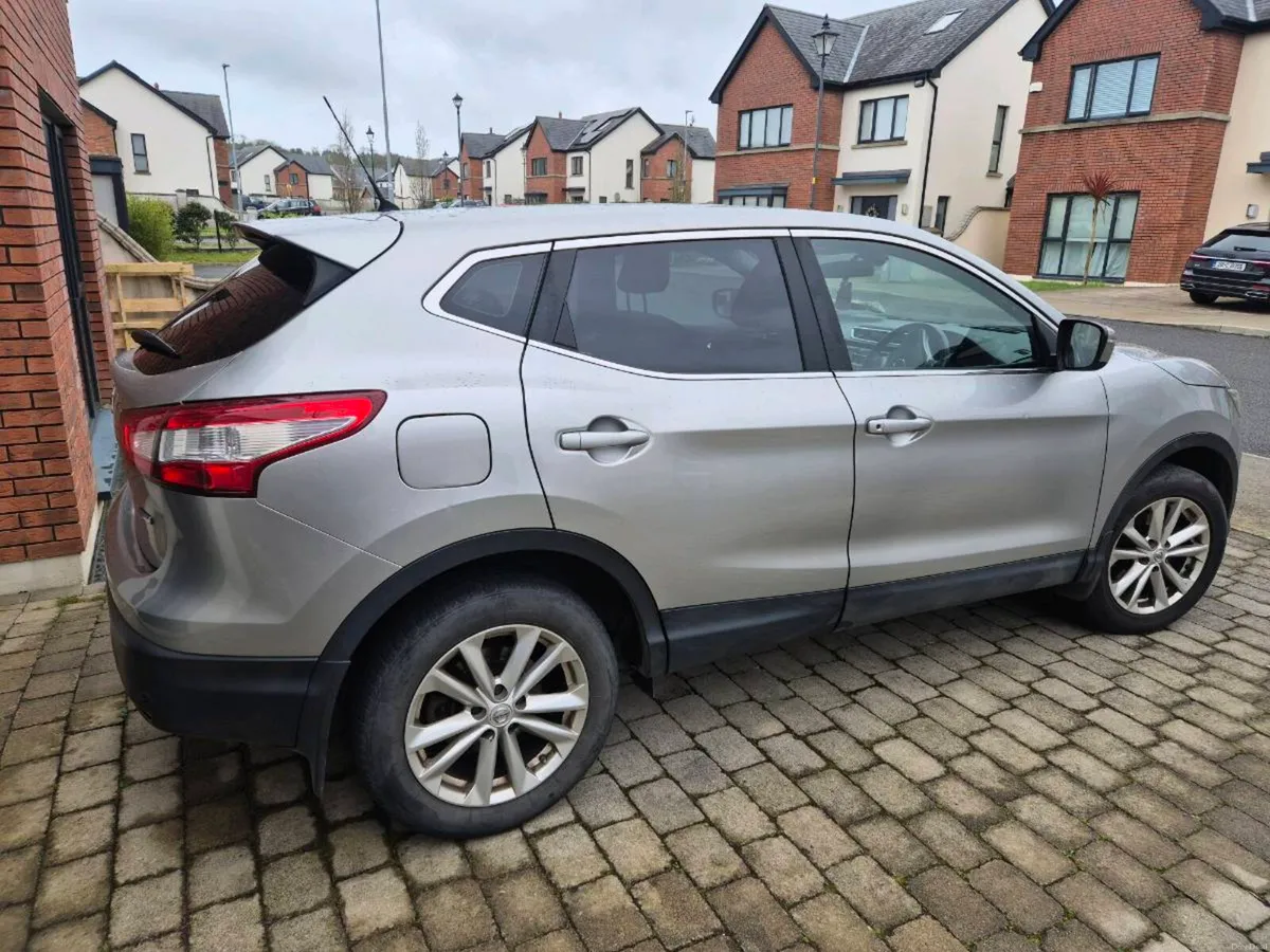 Nissan Qashqai 152, 182k Kms - Image 3