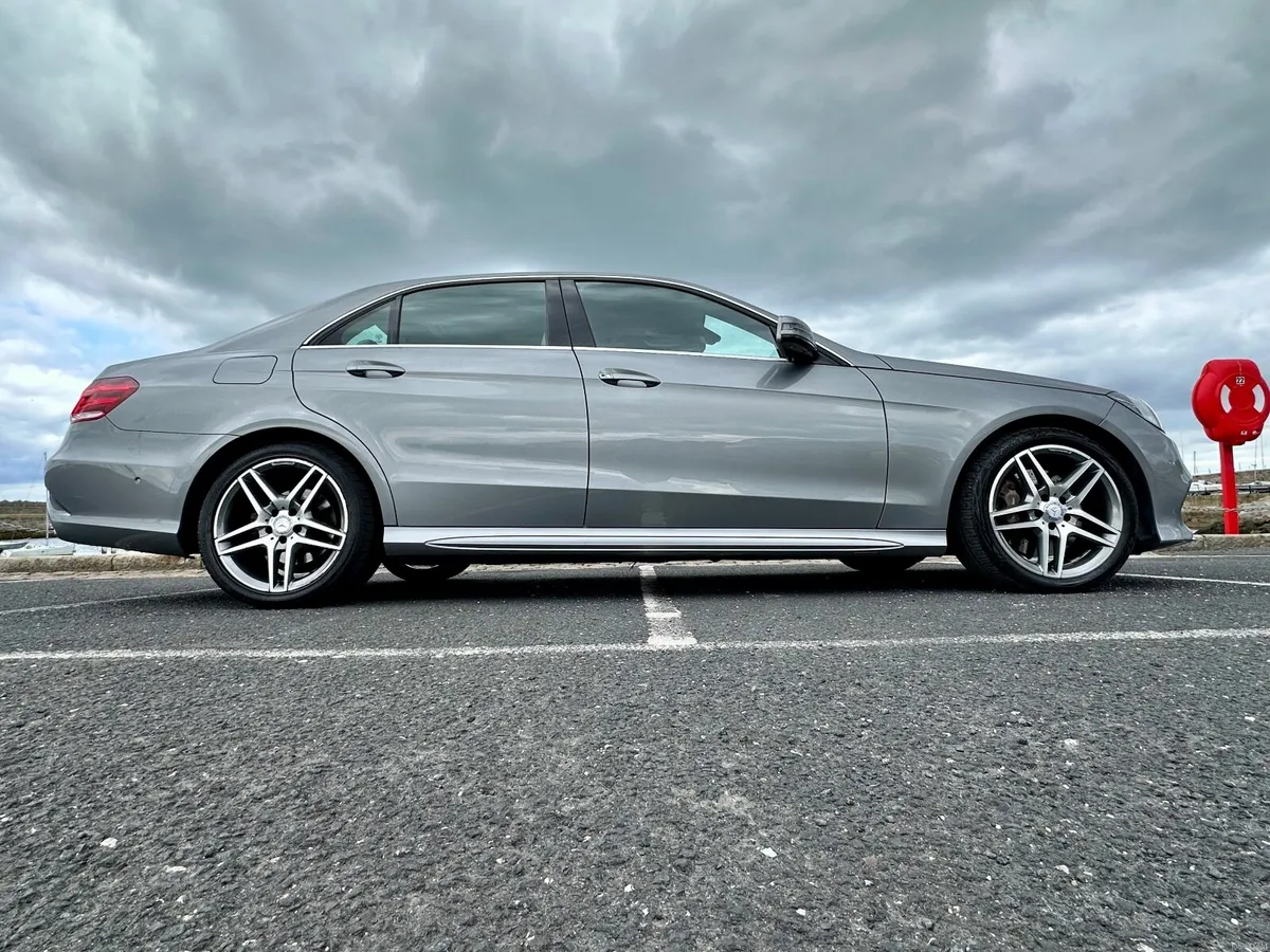 Mercedes-Benz E350 AMG Sport 2014 - Image 1