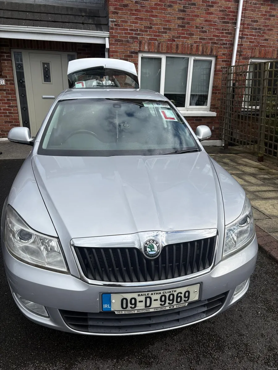 skoda octavia 2009 automatic - Image 4