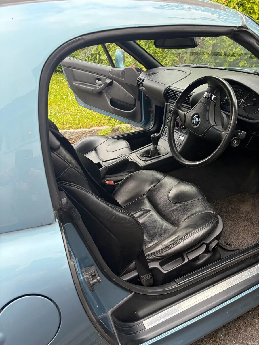 BMW Z3 2.8 Sports Roadster Manual Hardtop - Image 4