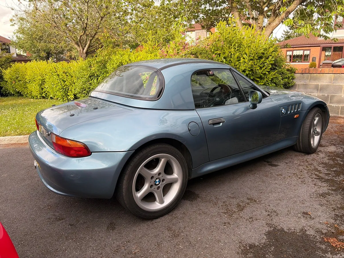 BMW Z3 2.8 Sports Roadster Manual Hardtop - Image 2