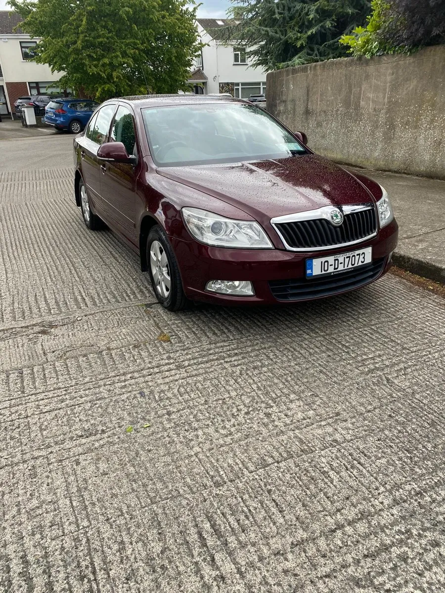 Skoda Octavia, 1.6 Diesel, 106K, NctD 05/27, 2010 - Image 2