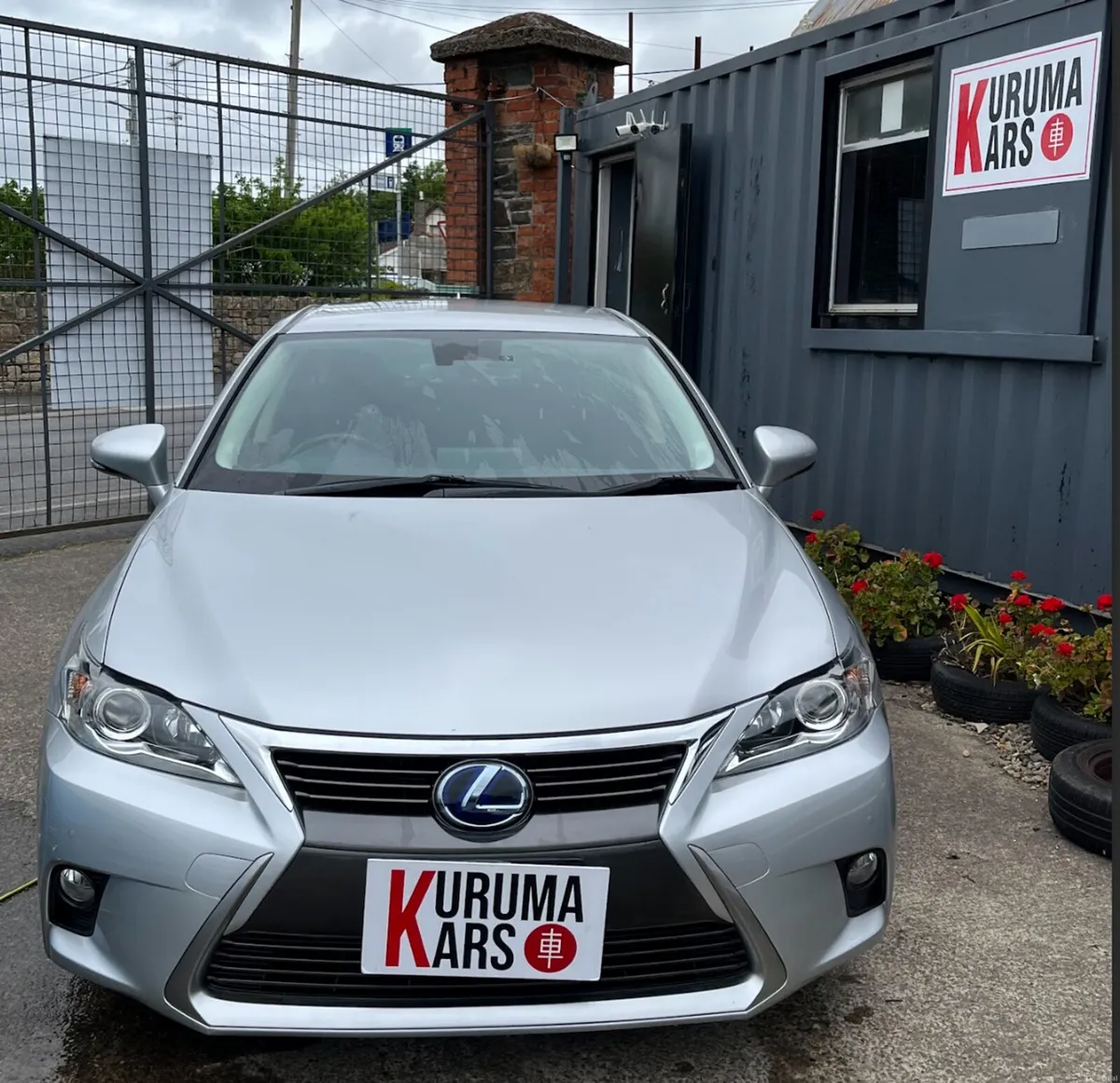2015 Lexus CT200h Hybrid Automatic – Only 28,000KM - Image 1