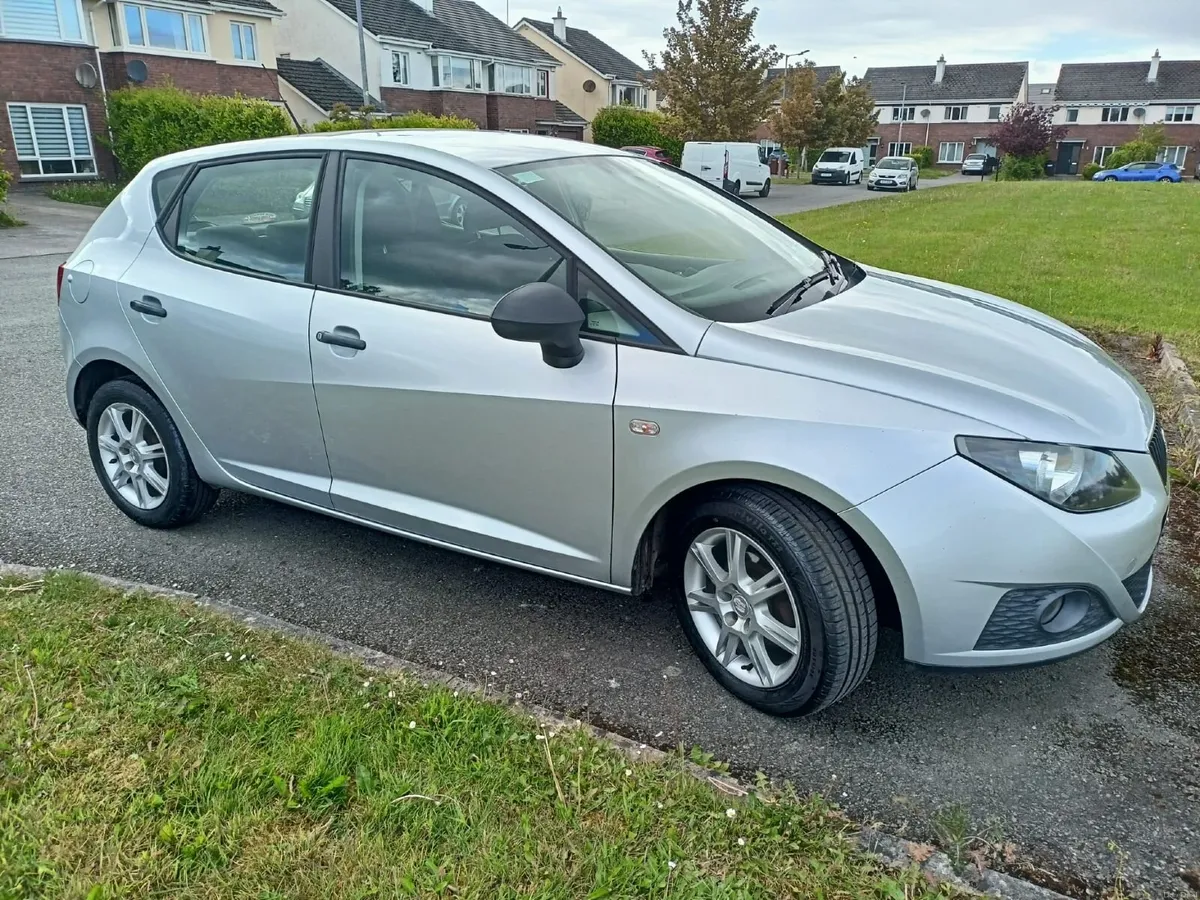 SEAT Ibiza 2010 - Image 1