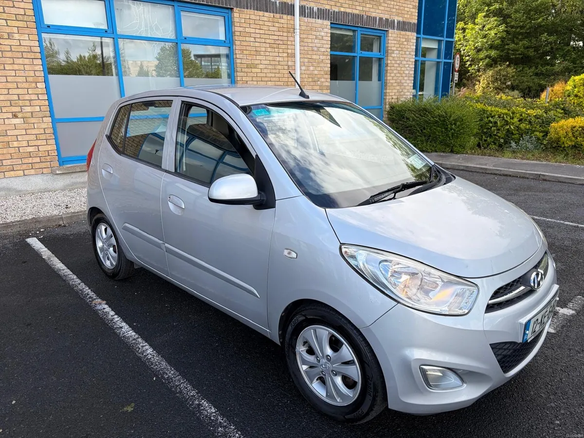Hyundai i10 2012 nct 02/27 manual - Image 2