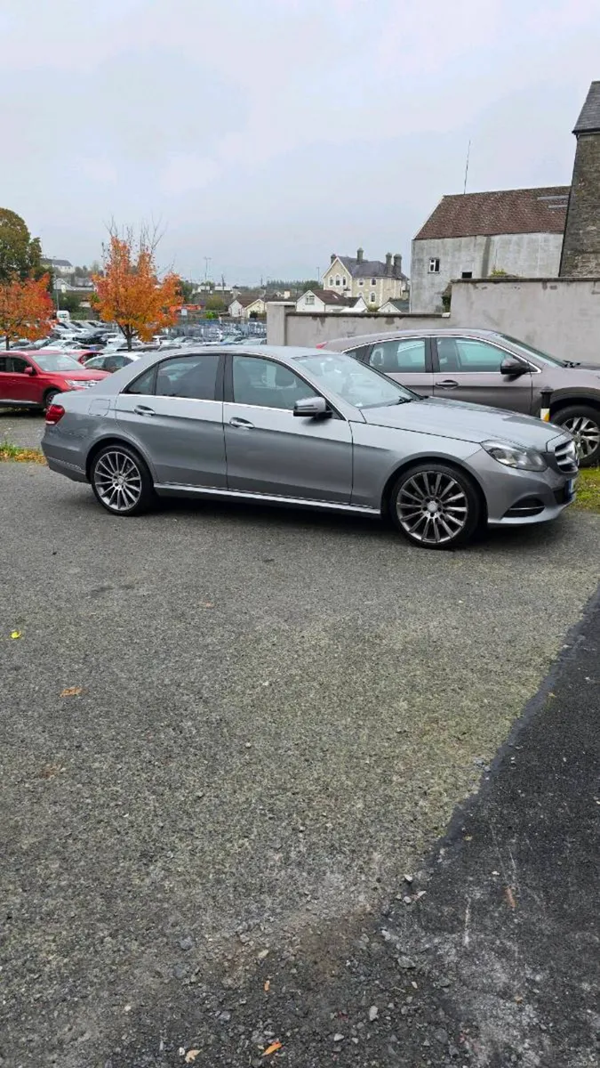 Mercedes-Benz E class - Image 1