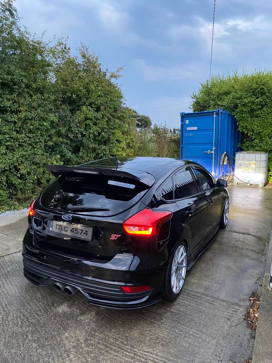 Ford Focus MK3.5 - Image 2