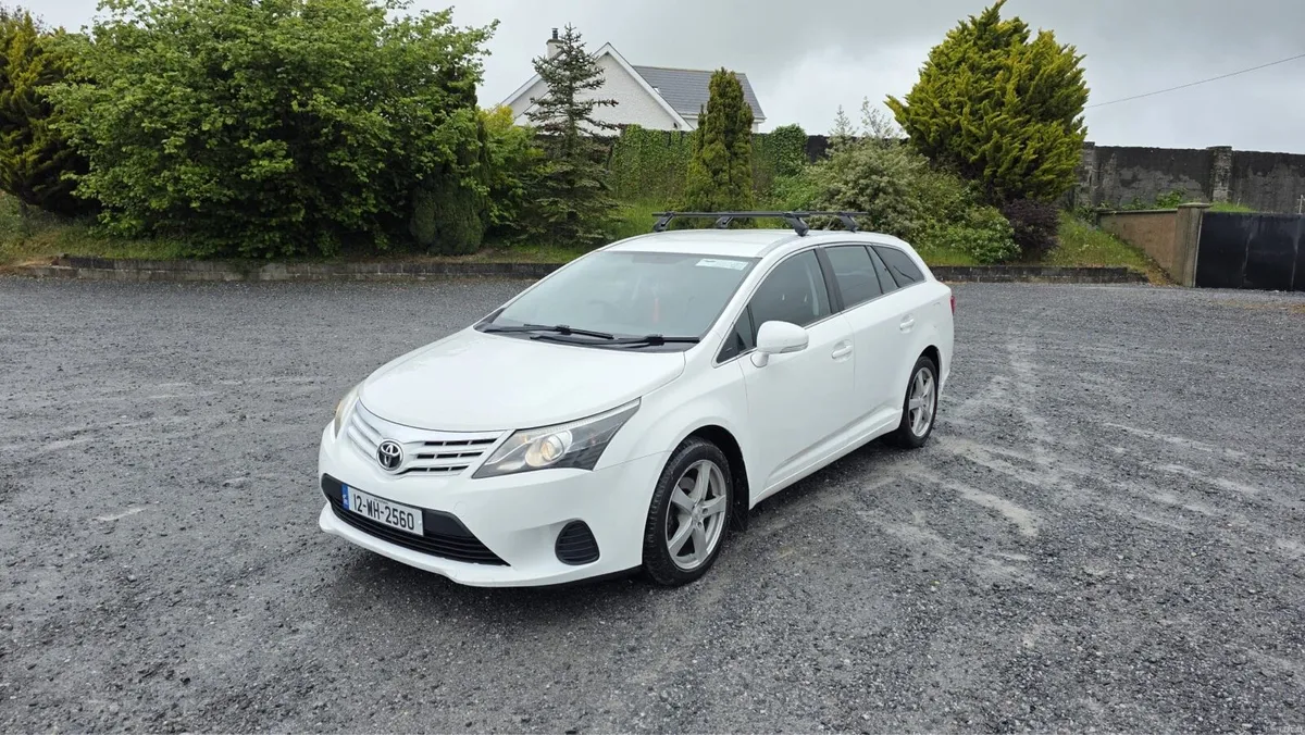 2012 TOYOTA AVENSIS 2.0l DIESEL ESTATE - Image 1