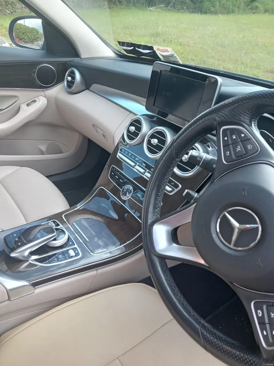 Mercedes-Benz C-Class 2016 - Image 1