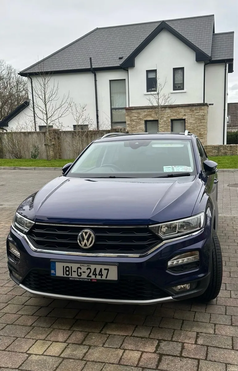 Volkswagen T-Roc 2018 - Low Mileage - Image 2