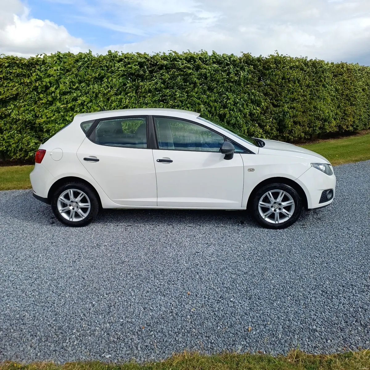 SEAT Ibiza 2011 - Image 1