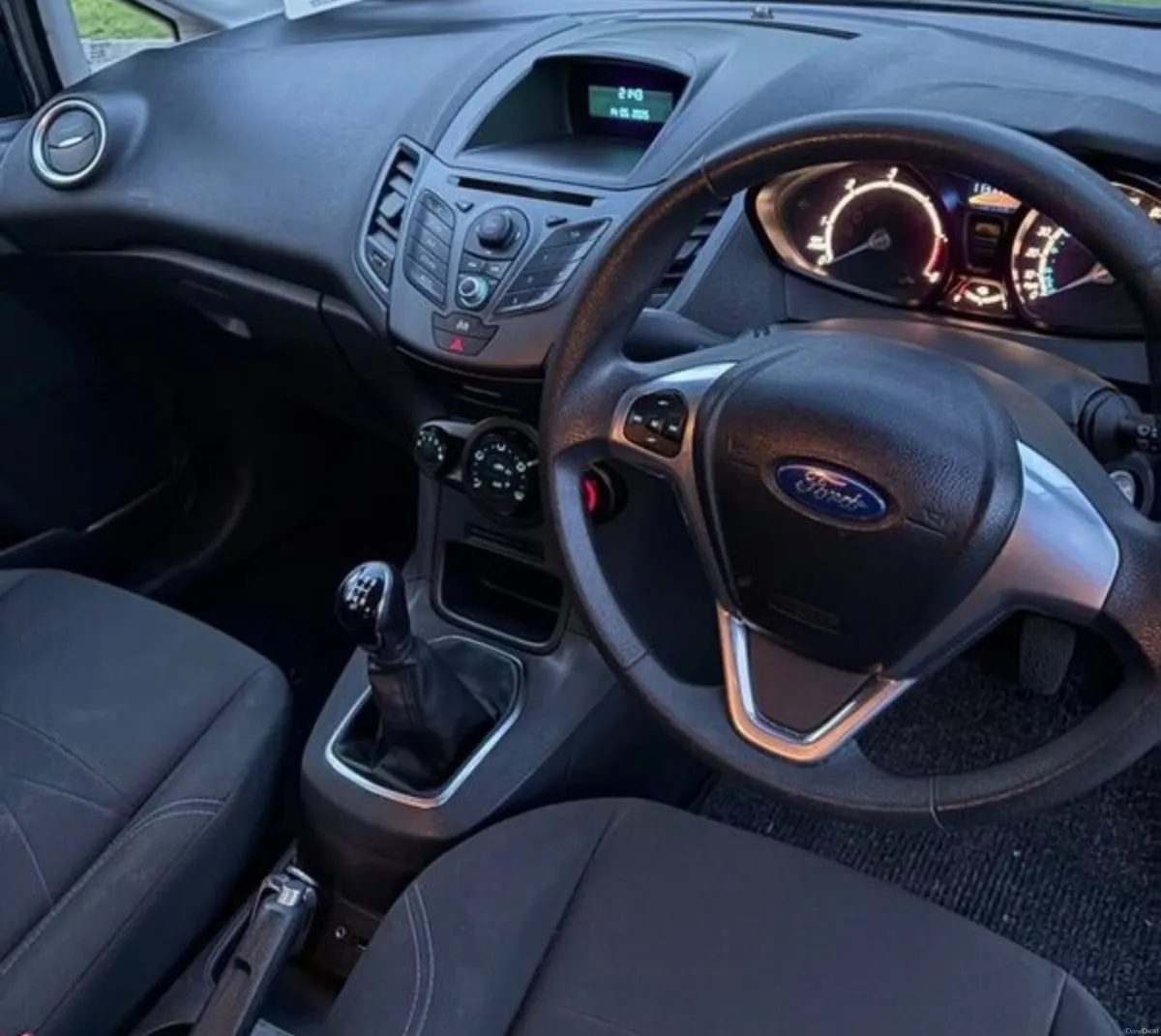 Ford fiesta - Image 3