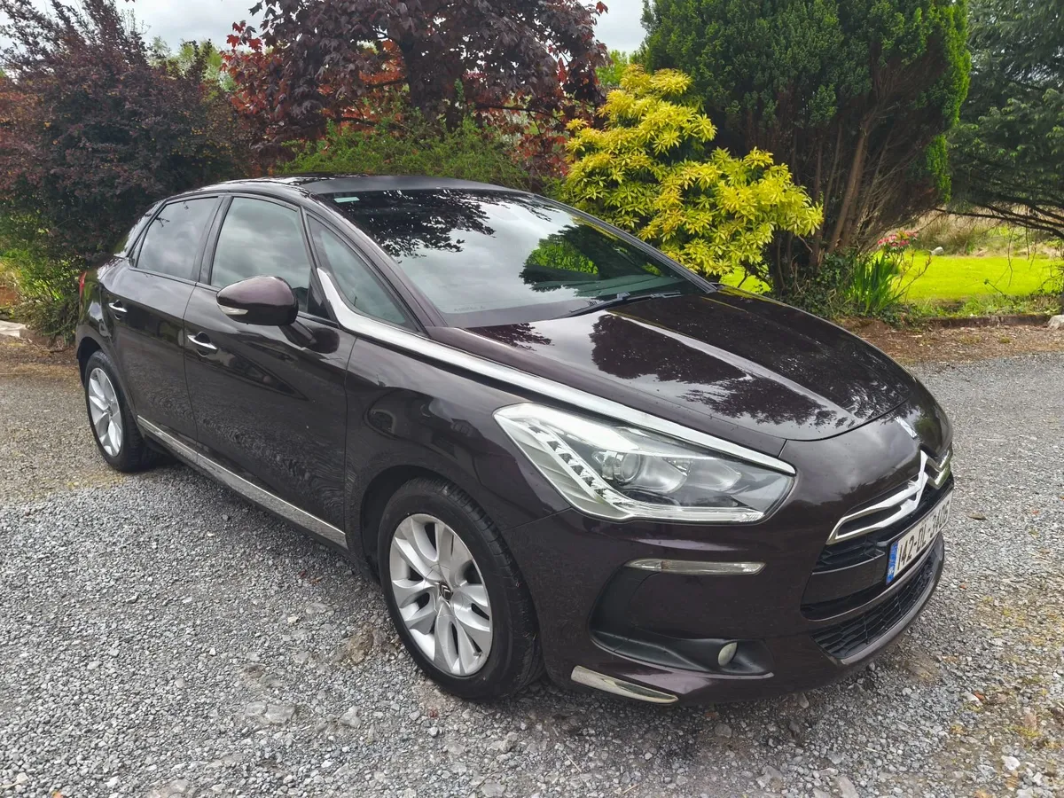DS Automobiles DS 5 2014 - Image 1