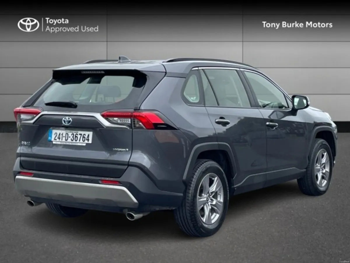 Toyota RAV4 - Luna Edition - Great Value - 2.5 Hyb - Image 2