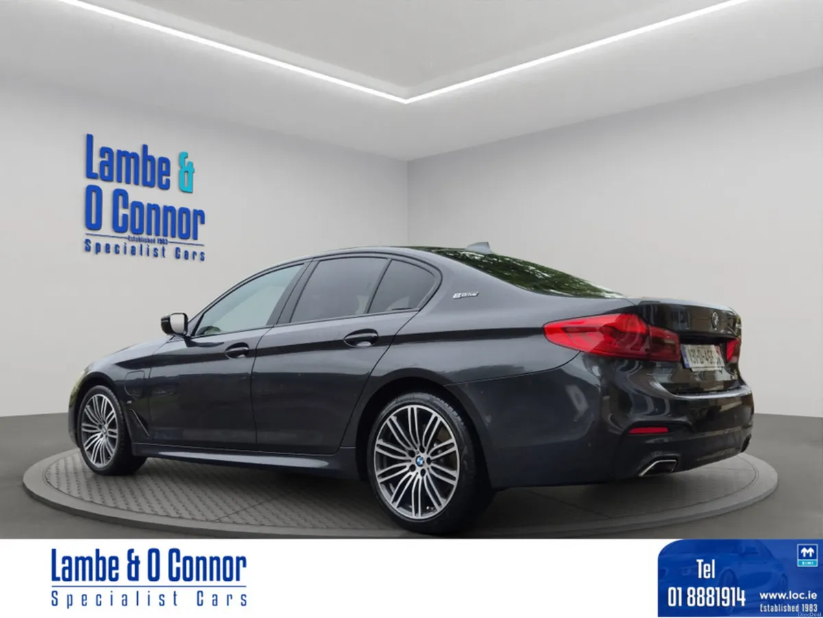 BMW 5-Series 530e M SPORT  AUTO *** SOPHISTO GREY - Image 3