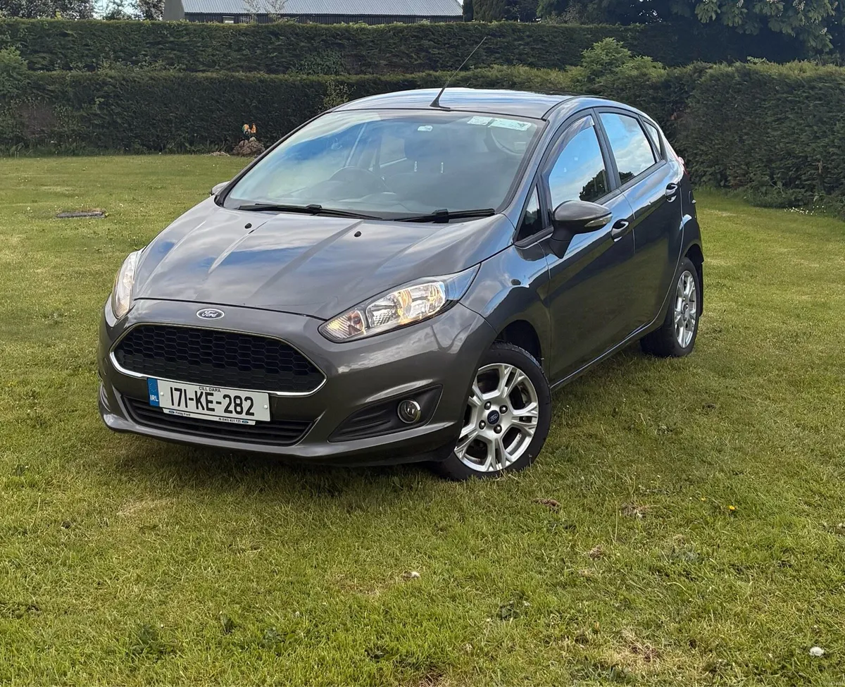 171 Fiesta Zetec Model 1.25 Petrol - Image 1