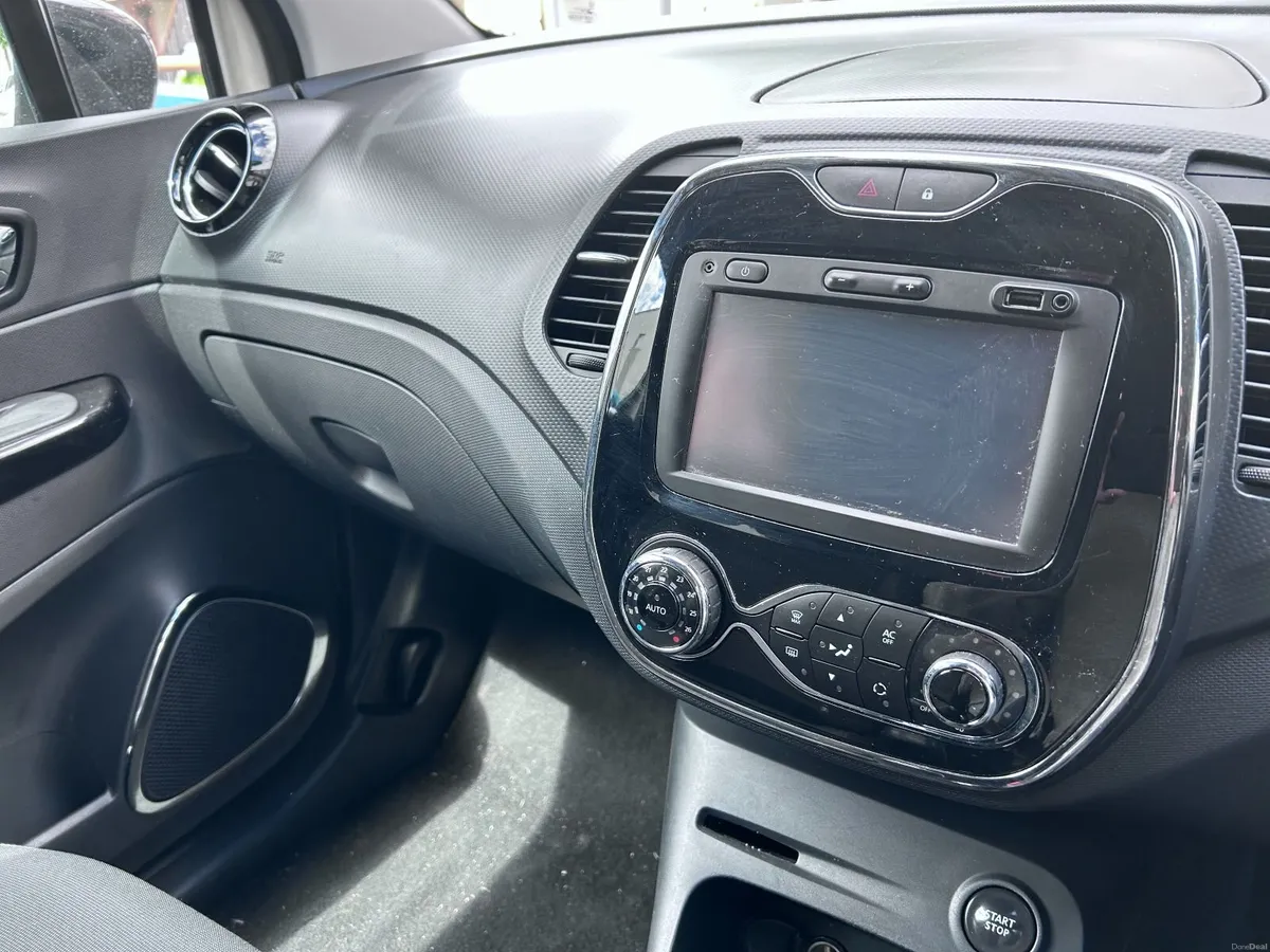 Renault Captur 2015 1,5 Diesel New NCT 124500kms - Image 4