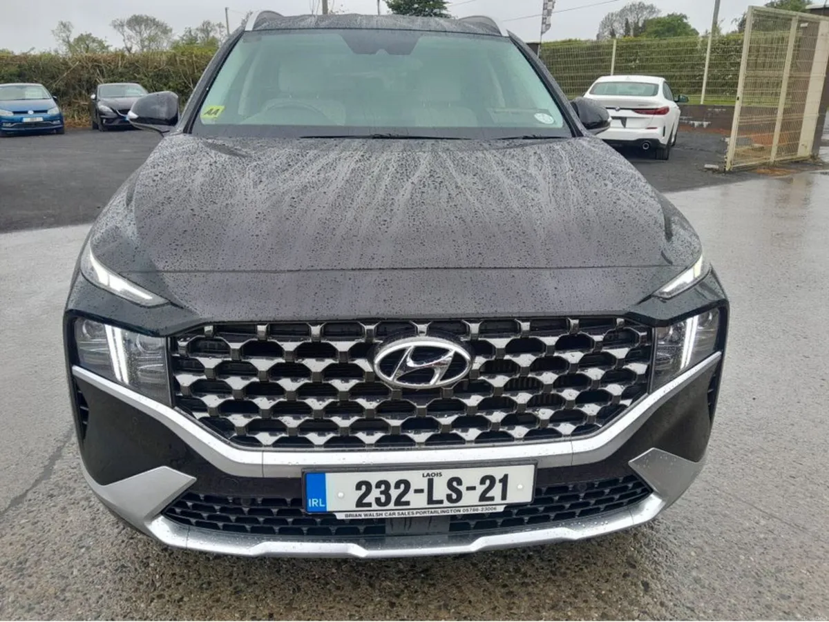 Hyundai Santa Fe EXECUTIVE PLUS 2WD DC DCT 5DR AUT - Image 2