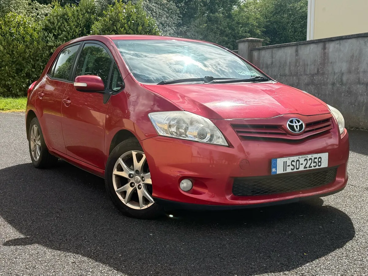 2011 TOYOTA AURIS 1.6 PETROL *NCT* - Image 2