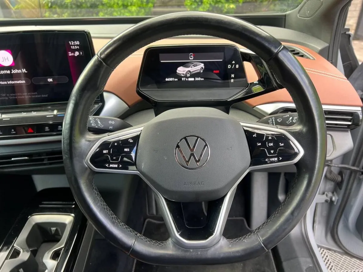 Volkswagen ID.5 PRO BUSINESS 77KWH // 19" DIAMOND - Image 4