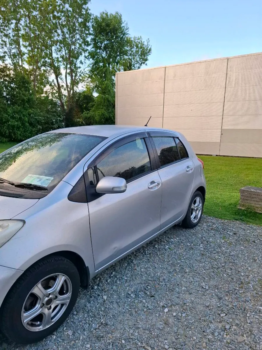 Toyota vitz - Image 3