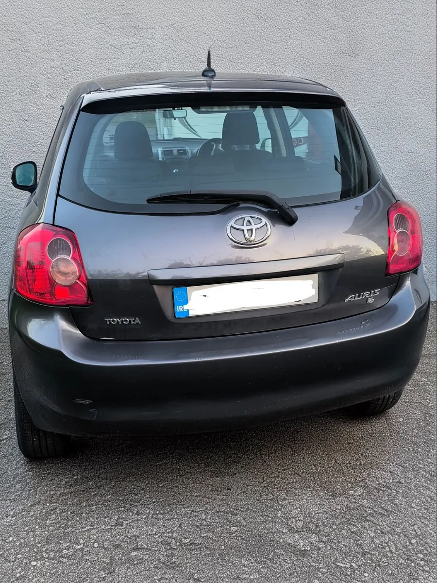 Toyota Auris 2008 - Image 4