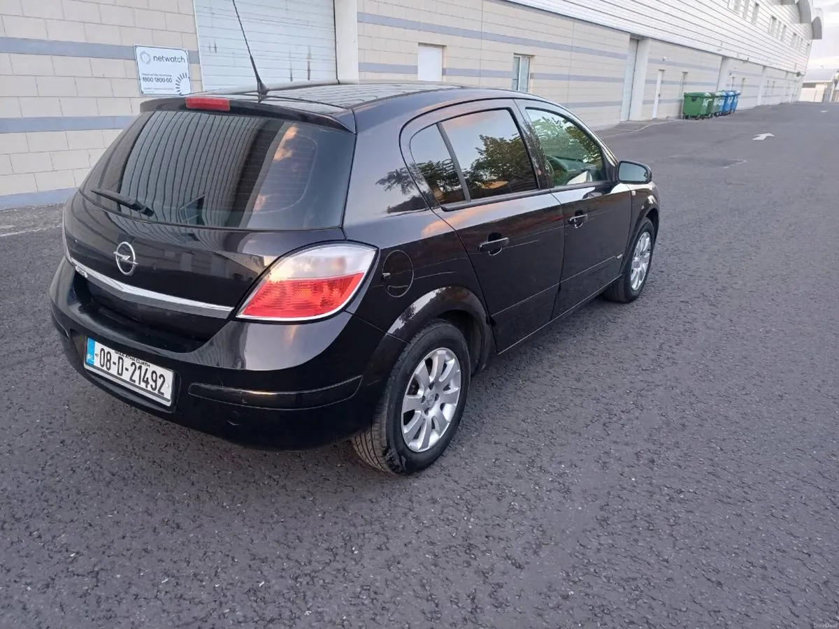 Opel Astra 08 1.4petrol New NCT 07/27 - Image 2