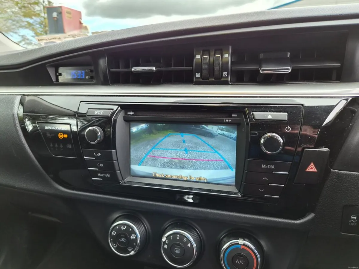 Toyota Corolla 1.4D4D Luna 4DR - Image 2