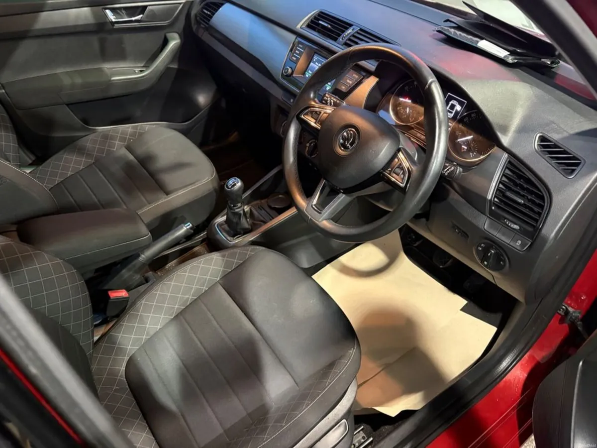 Skoda Fabia 1.0 MPi 75HP Style 81Km - Image 3
