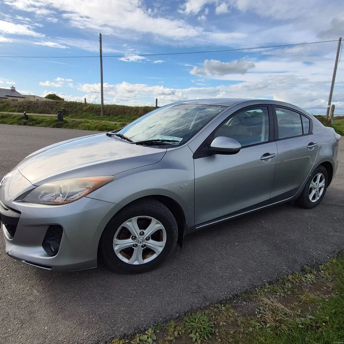 Exceptionally nice 2012 Mazda3 1.6 D Executive - Image 2