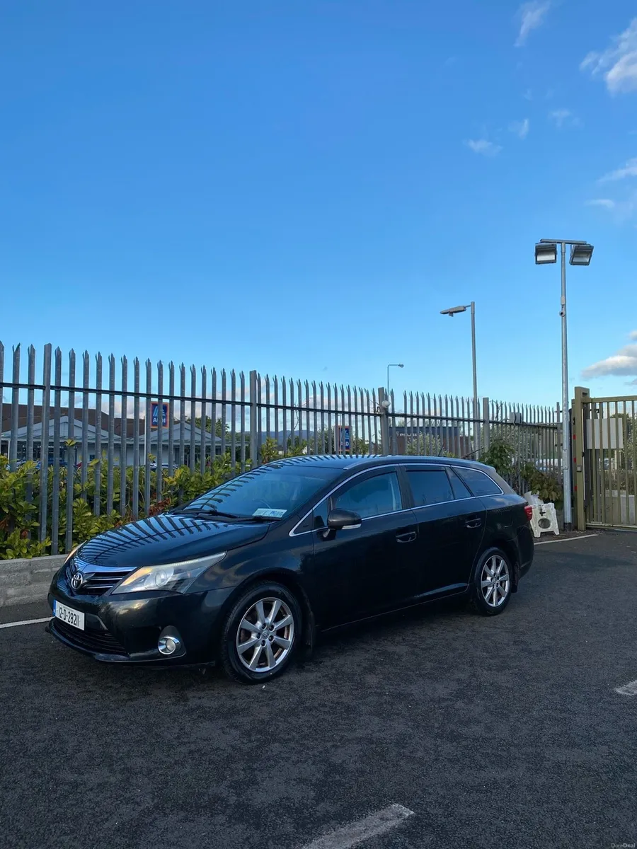 Toyota avensis - Image 1
