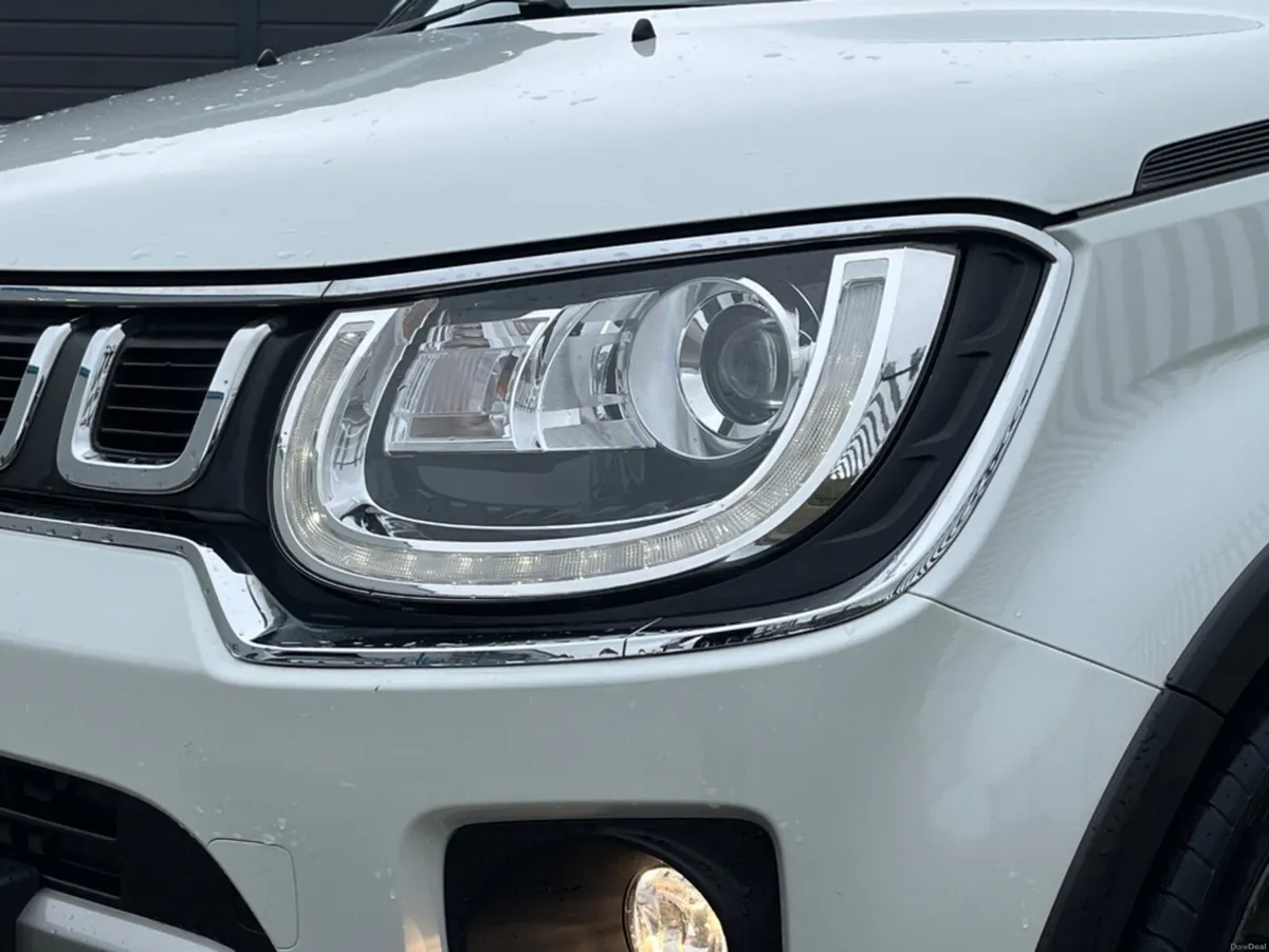 Suzuki Ignis 1.2 DUALJET HYBRID SZ-T 5DR - Image 3