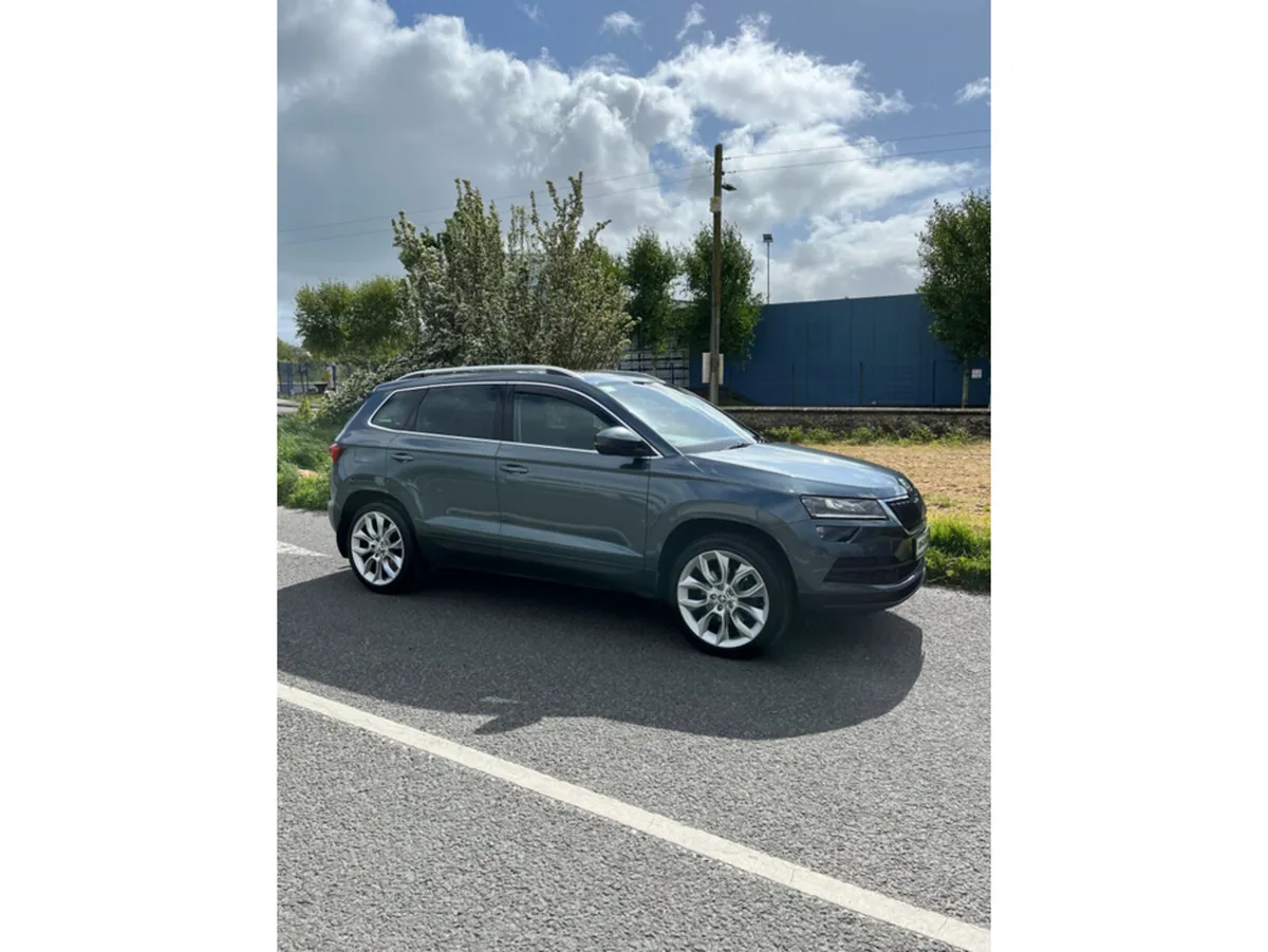 Skoda Karoq STYLE 2.0 TDI 150HP DSG 4X 5DR A - Image 3