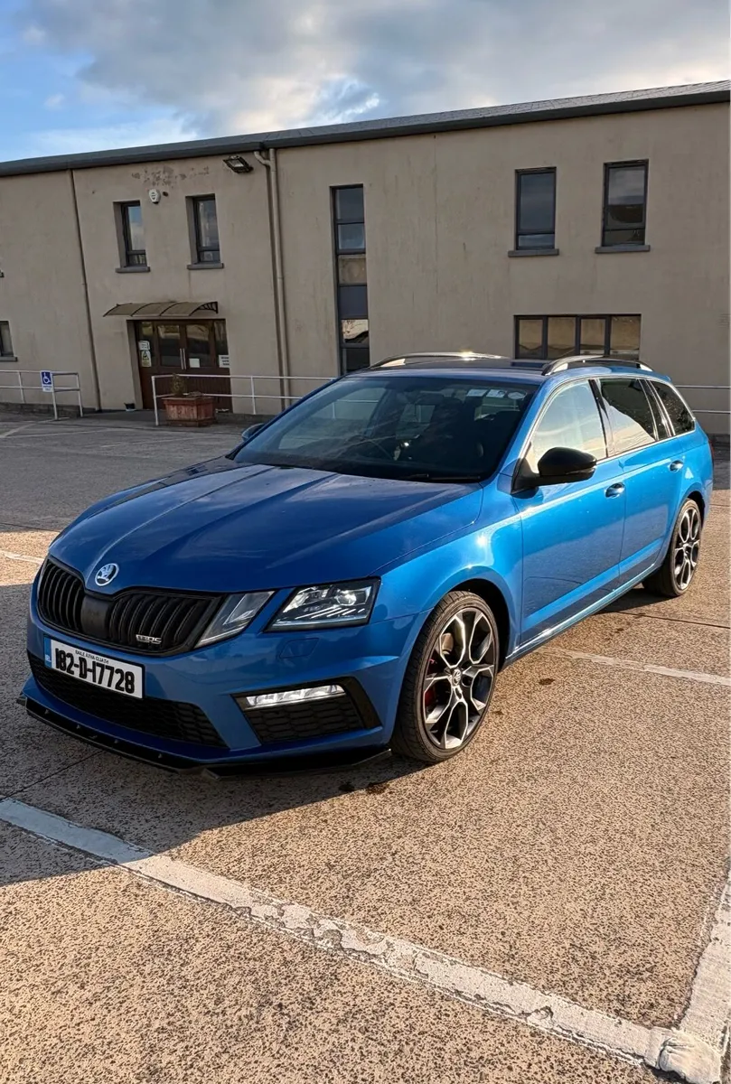 Skoda Octavia VRS combi - Image 3