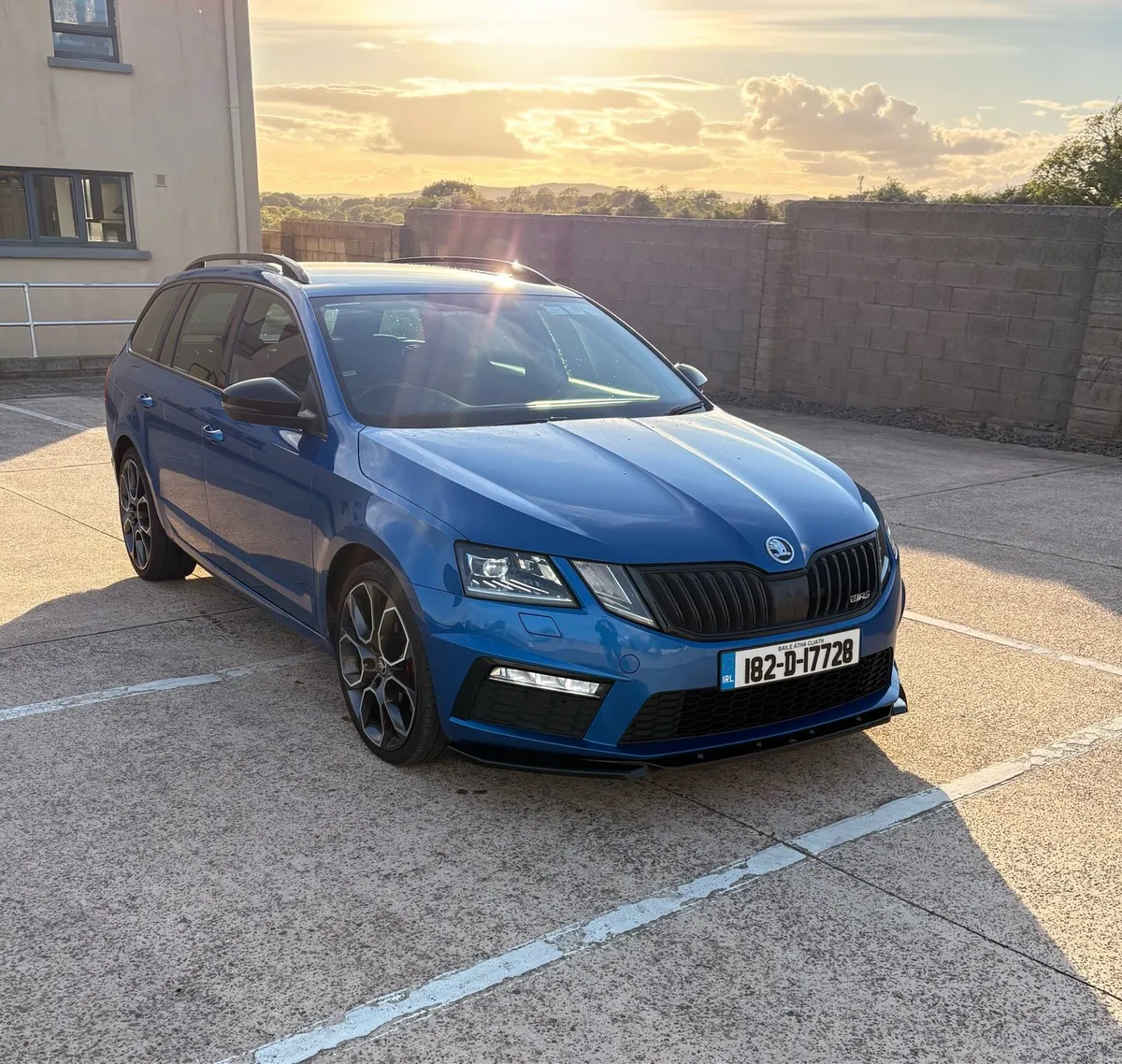 Skoda Octavia VRS combi - Image 1