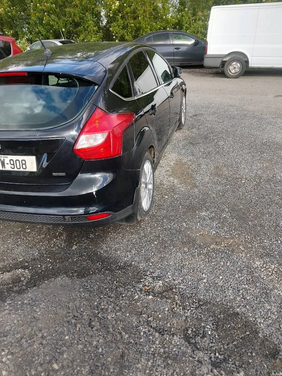 Car - Image 3