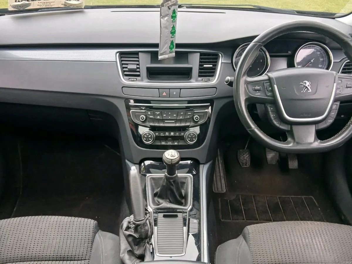 Peugeot 508 Estate - Image 2
