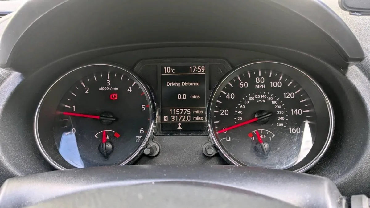 Nissan Qashqai Tekna - Image 4