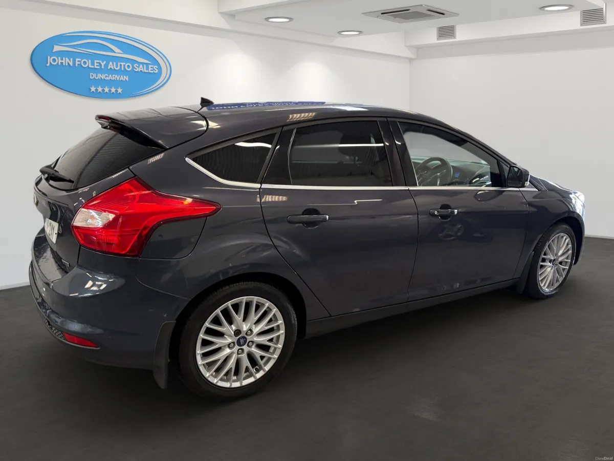 131-Ford Focus -1.0 -5door - Image 4