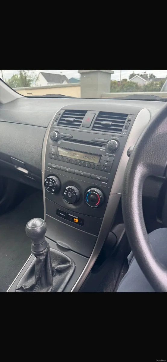 Toyota Corolla 2008 - Image 3