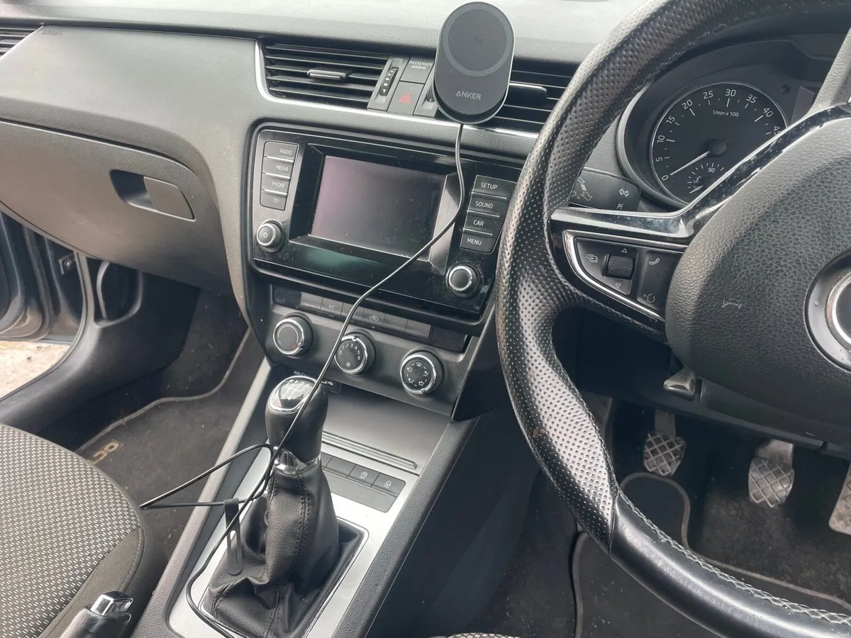 Skoda Octavia 2015 - Image 3