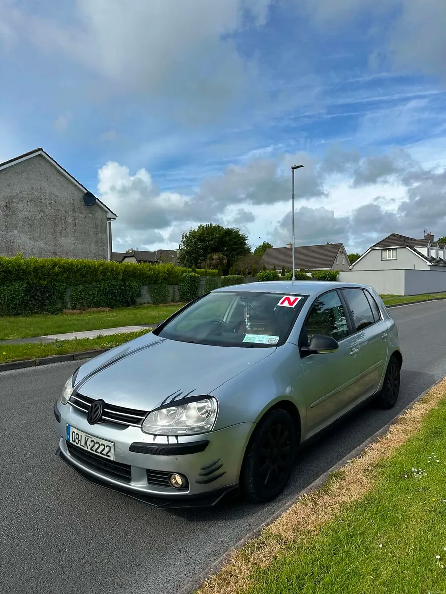 Car - Image 2