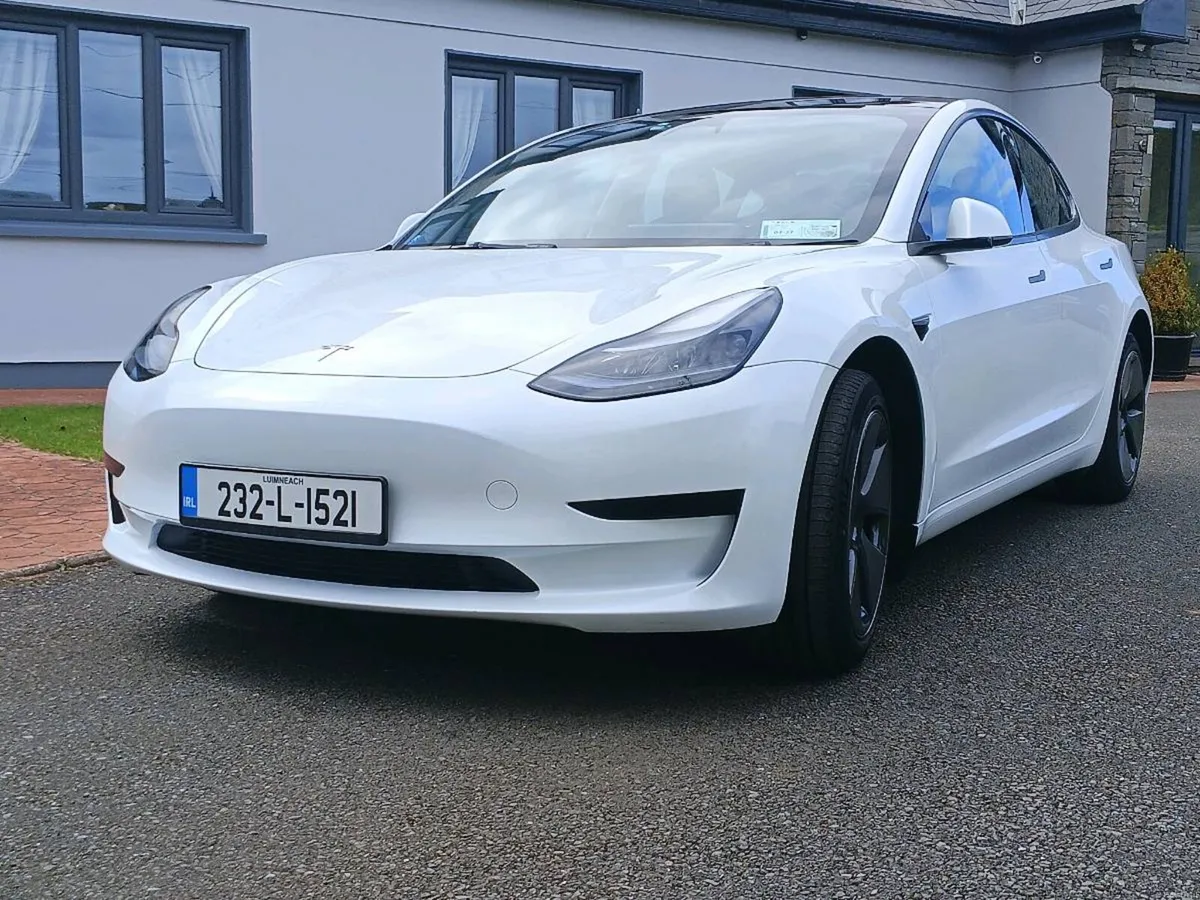 Tesla Model 3 Immaculate Condition - Image 2