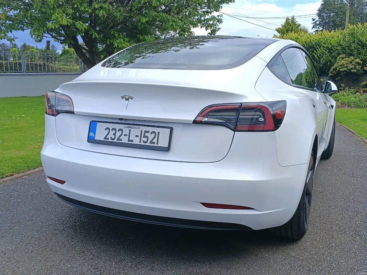 Tesla Model 3 Immaculate Condition - Image 4