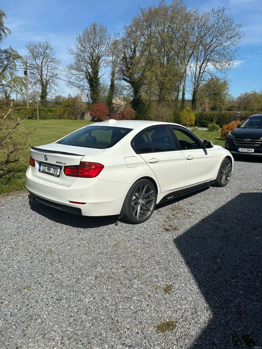 BMW f30 - Image 4