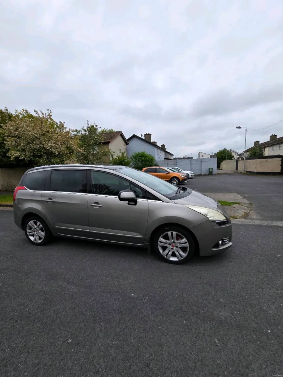 Peugeot 5008 HDI – Very Good Condition - Image 1